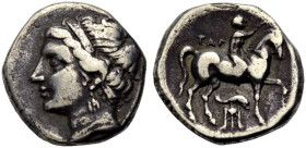 KALABRIEN. TARENT. 
Didrachmon, 281-228 v. Chr. Nymphenkopf mit Diadem und Ohrring n.l. Rv. TAP Reiter zu Pferd n. r., Kranz über den Pferdekopf halt...