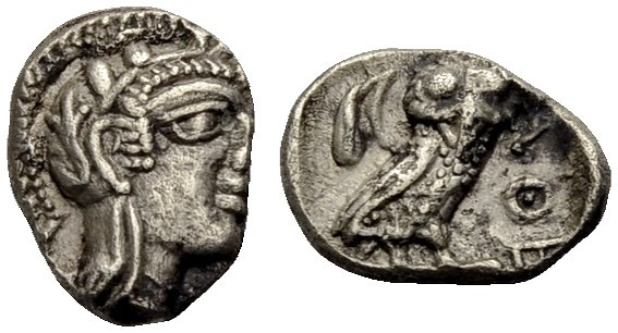 ATTIKA. ATHEN. 
Obol, 454-404 v. Chr. Kopf der Athena im Helm n. r. Rv. ΑΘΕ Eul...