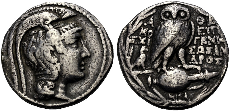 ATTIKA. ATHEN. 
Tetradrachmon, neuer Stil, 126-125 v. Chr. Kopf der Athena im a...