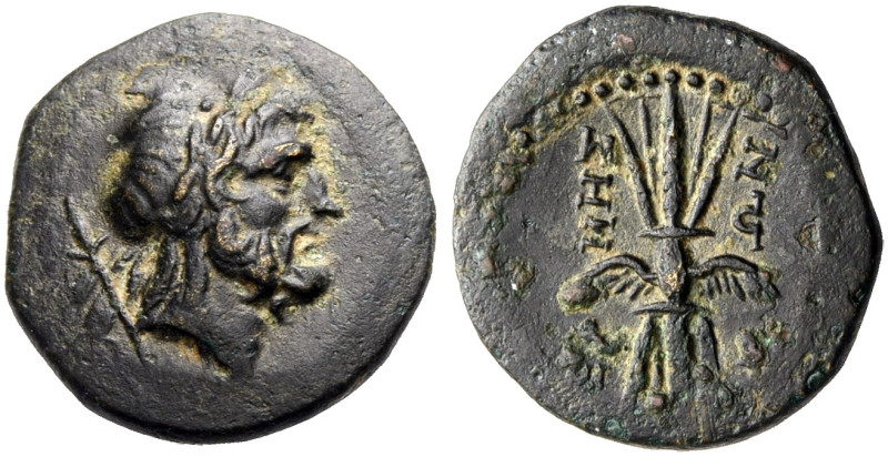 PISIDIEN. TERMESSOS. 
Bronze, 1. Jh. v. Chr. Bärtiger Zeuskopf mit Lorbeerkranz...