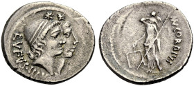 RÖMISCHE REPUBLIK. Mn. Cordius Rufus, 46 v. Chr. 
Denar. RVFVS.III.VIR Die Dioskurenköpfe mit Mütze und Stern n.r. Rv. MN.CORDIVS Venus mit Zepter un...