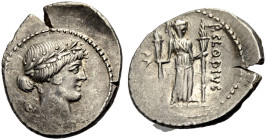 RÖMISCHE REPUBLIK. P. Clodius Turrinus, 42 v. Chr. 
Denar. Apollonkopf mit L. n.r., im Felde l. Kithara. Rv. P.CLODIVS - M.F. Diana Lucifera mit zwei...