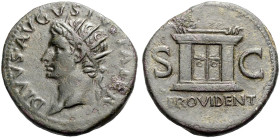 KAISERZEIT. Augustus, 27 v. Chr. -14 n. Chr. 
As, postum unter Tiberius. ca. 22-26. Kopf mit Strkr. n.l. DIVVS AVGVSTVS PATER. Rv. S C Altarkomplex m...