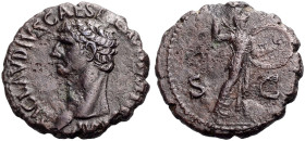 KAISERZEIT. Claudius, 41-54. 
As, 41-42. Kopf n.l. Rv. S-C Minerva mit Helm und Schild lanzenschleudernd n.r. 11,38 g. 27 mm. BN 99,179, BMC 185,149,...
