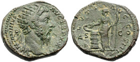 KAISERZEIT. Marcus Aurelius, 161-180. 
Dupondius, 168-169. Bärtiger Kopf mit Strkr. n.r. Rv. SALVTI - AVG COS III/S-C Salus mit Zepter frontal stehen...
