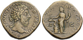 KAISERZEIT. Marcus Aurelius, 161-180. 
Sesterz, 168-169 Büste mit L. n. r. Rv. Salus n.l., Schlange auf Altar aus Patera fütternd. 25,16 g., 32 mm. R...