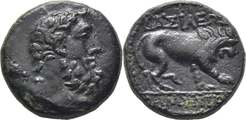 GALATIA-AMYNTAS. AE 24. 36-25 a.C. Cabeza barbada de Herakles a derecha con maza...
