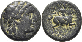 KELIOS. AE 18. II-I a.C. Pátina oscura. Acuñación centrada