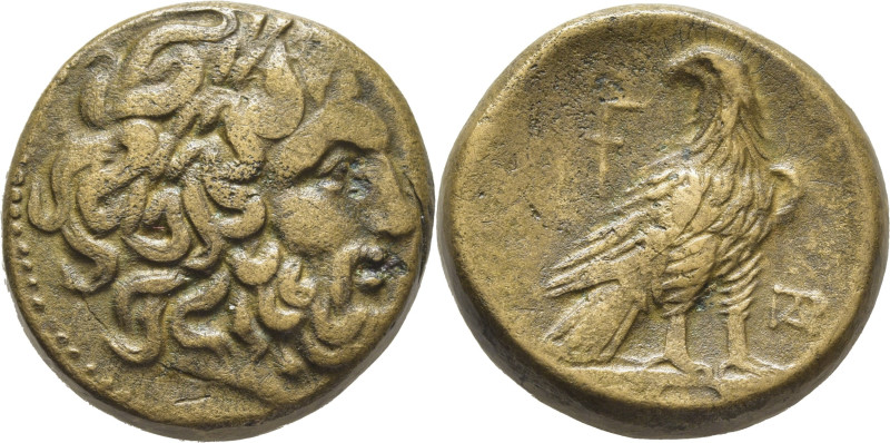 MACEDONIA-PARONEIA. AE 19. 185-168. Cabeza de Zeus a derecha. Águila entre F y m...