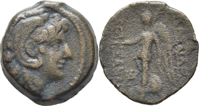 MACEDONIA. Alejandro III el Grande. AE 21. 336-323 a.C. Cabeza de Herakles a der...