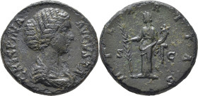 ROMA IMPERIO. Crispina. Sestercio. Anterior al 182. Pátina verde oscura. Cierto atractivo