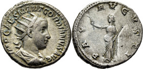 ROMA IMPERIO. Gordiano III. Denario. 238-244. Suave tono. Acuñación centrada