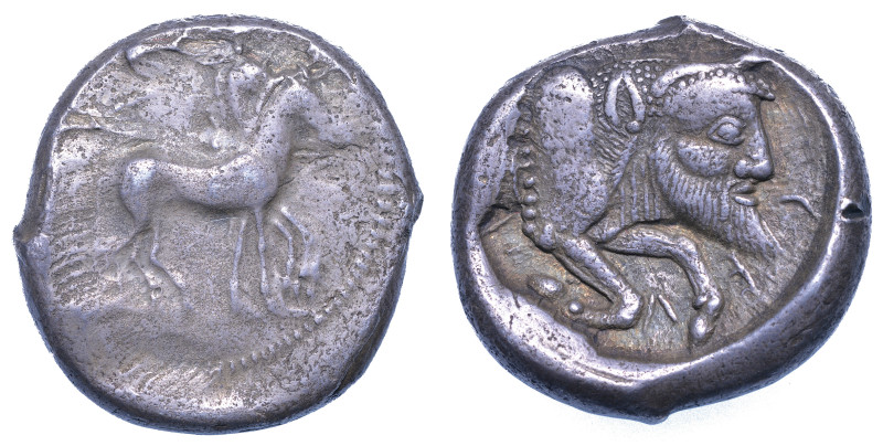 SICILIA - GELA., Tetradracma, prima del 405 a.C.
Quadriga a d. sorvolata da vit...