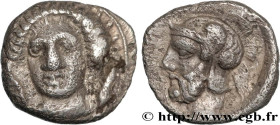 CILICIA - TARSUS - PHARNABAZUS SATRAP
Type : Obole 
Date : c. 375 AC 
Mint name / Town : Cilicie, Tarse 
Metal : silver 
Diameter : 9  mm
Orientation ...