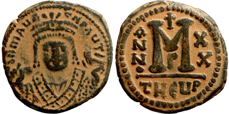 Maurice Tiberius (582-602) Follis. Antioch. Obverse: Crowned bust facing, wearin...