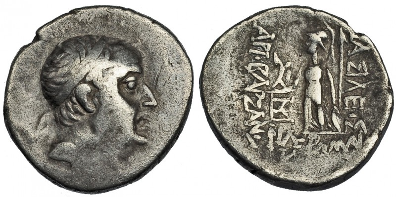CAPADOCIA. Ariobarzanes I. Dracma (68-67 a.C.). R/ Atenea sosteniendo a Nike. AR...