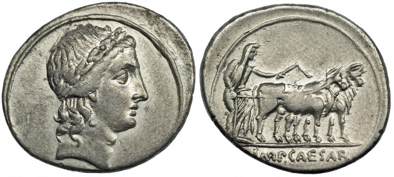 AUGUSTO. Denario. Roma (29-27 a.C.). A/ Cabeza laureada de Apolo de Actium a der...