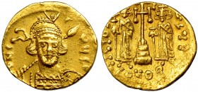 CONSTANTINO IV. Sólido. Constantinopla, A (668-685). R/ Cruz sobre 3 gradas entre Heraclio y Tiberio. SBB-1153. Leves vanos. MBC+.