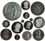 PANAMÁ. Lote de 14 monedas. De 1968 a 1984, incluyendo 4 de plata. Medio balboa. 1968; balboa. 1975. Prueba; 5 balboa. 1975. Prueba; 20 balboa. 1975. ...