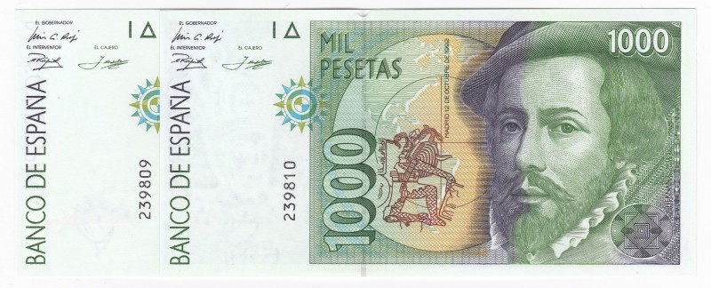 1000 pesetas. 10-1992. Pareja correlativa. Sin serie. ED-E9. Ligera arruga en el...