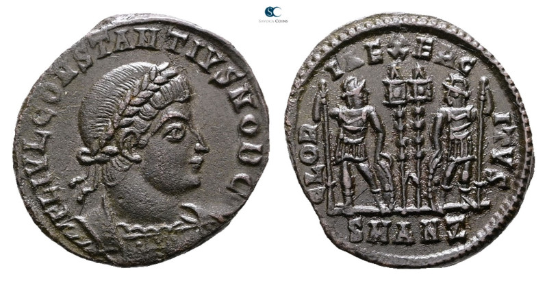 Constantius II, as Caesar AD 337-347. Antioch
Follis Æ

17 mm, 2,40 g



...