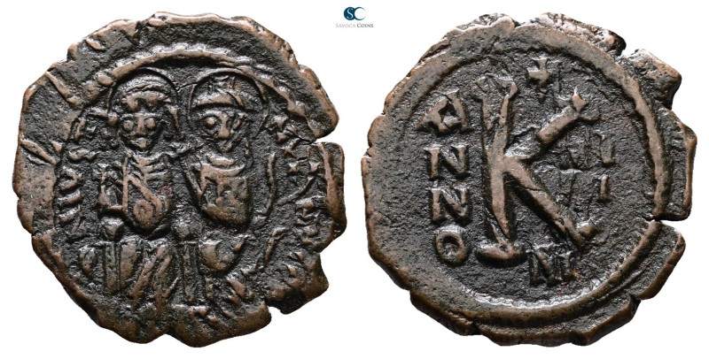 Justin II and Sophia AD 565-578. Nikomedia
Half Follis or 20 Nummi Æ

26 mm, ...