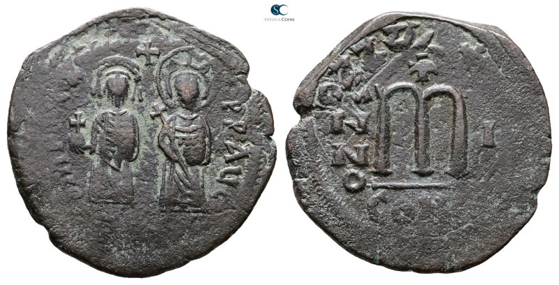 Phocas, with Leontia AD 602-610. Constantinople
Follis or 40 Nummi Æ

33 mm, ...