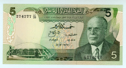 Tunisia
Banque Centrale
5 Dinars, 3rd August 1972
S/N C/39 274277
Printer: TDLR
Watermark: H. Bourguiba
Pick 68a

Uncirculated.

From the “Yankee” Col...