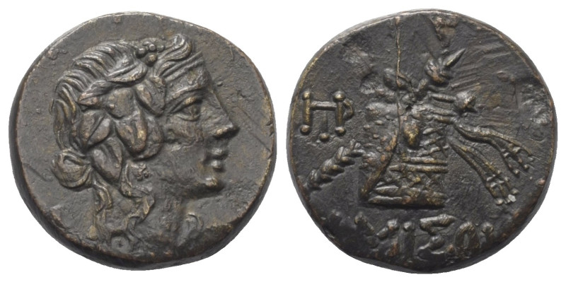 Pontos. Amisos.

 Bronze. Ca. 85 - 65 v. Chr.
Vs: Kopf des Dionysos mit Efeuk...