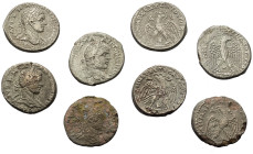 Provinzialrömische Münzen - Lots.


Seleukis und Pierien.

Lot (4 Stück, Billon): Tetradrachme; 3. Jhdt. n. Chr.

Sehr schön - fast sehr schön....