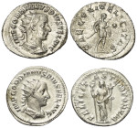 Römische Münzen - Lots. Kaiserzeit.


Lot (2 Stück, Silber): Antoniniane des Gordianus III. (238 - 244 n. Chr.).

Fast vorzüglich / vorzüglich.
...