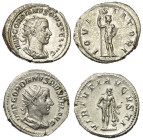 Römische Münzen - Lots. Kaiserzeit.


Lot (2 Stück, Silber): Antoniniane des Gordianus III. (238 - 244 n. Chr.).

Vorzüglich.

Verkauft wie bes...
