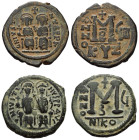Byzantinische Münzen - Lots.


Iustinus II. (565 - 578 n. Chr.).

Lot (2 Stück, Bronze): Follis, ca. 6. Jhdt. n. Chr.

Sehr schön.

Verkauft ...