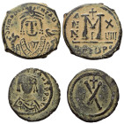 Byzantinische Münzen - Lots.


Verschiedene Herrscher.

Lot (2 Stück, Bronze): Dekanummion, Follis, ca. 6. - 7. Jhdt. n. Chr.

Sehr schön.

V...