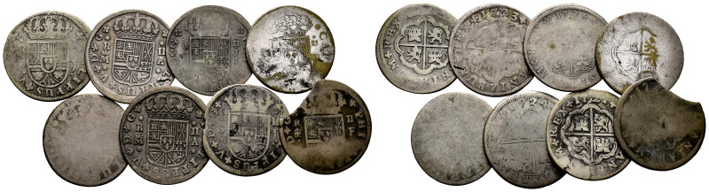 Lot of 8 coins of 2 reales of the Spanish Monarchy. It is essential a rigorous e...