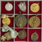 Spanish Medals
Lote alrededor 40 medallas. AE, Al, Latón. Bastantes religiosas, varias de San Benedicto, un par Alzamiento 1936, etc. A EXAMINAR. RC ...