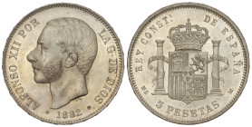 Peseta System: Alfonso XII
5 Pesetas. 1882 (*18-82). M.S.-M. Bello ejemplar. (Infimas rayitas). Pleno brillo original. RARA ASÍ. SC-.