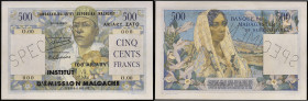 MADAGASCAR - MADAGASCAR
500 francs - 100 ariary type “SPÉCIMEN” ND (1950).
P.53s.
Top Pop : c’est le plus bel exemplaire gradé ! Alphabet O.00 - numér...