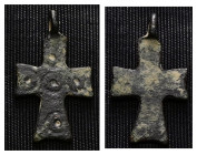 Weight 1,57 gr - Diameter 24 mm. BYZANTINE EMPIRE. BRONZE CROSS.(8th-10th century).Ae. Material : Bronze.