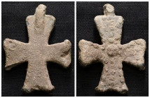 Weight 16,13 gr - Diameter 35 mm. BYZANTINE EMPIRE. BRONZE CROSS.(8th-10th century).Ae. Material : Bronze.