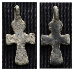 Weight 1,55 gr - Diameter 24 mm. BYZANTINE EMPIRE. BRONZE CROSS.(8th-10th century).Ae. Material : Bronze.