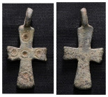 Weight 2,68 gr - Diameter 30 mm. BYZANTINE EMPIRE. BRONZE CROSS.(8th-10th century).Ae. Material : Bronze.