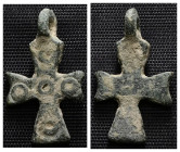 Weight 2,68 gr - Diameter 24 mm. BYZANTINE EMPIRE. BRONZE CROSS.(8th-10th century).Ae. Material : Bronze.