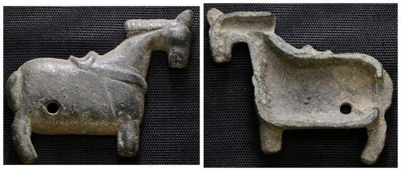 Weight 13,99 gr - Diameter 47 mm. Ancient Bronze Horse.