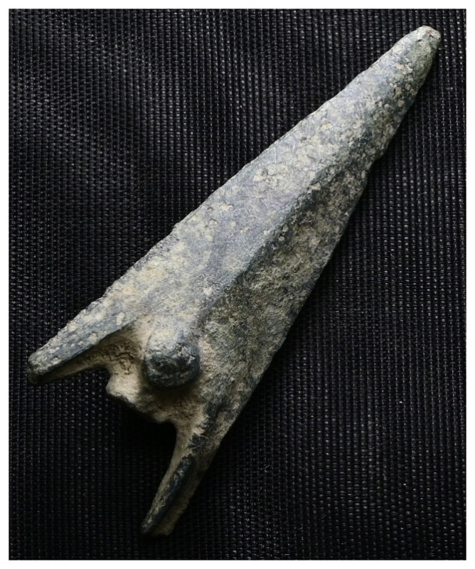 ANCIENT ROMAN BRONZE ARROW HEADS.(Circa 2 th Century). Weight 13,55 gr - Diamete...