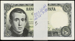 Lote 88 billetes 5 Pesetas. 16 Agosto 1951. Balmes. Serie 1K. Todos correlativos. A EXAMINAR. Ed-459a. SC- a SC.