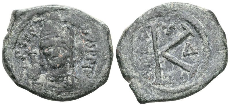 Byzantine Coins JUSTINIAN I (527-565). Half Follis. Constantinople. Obv: D N IVS...