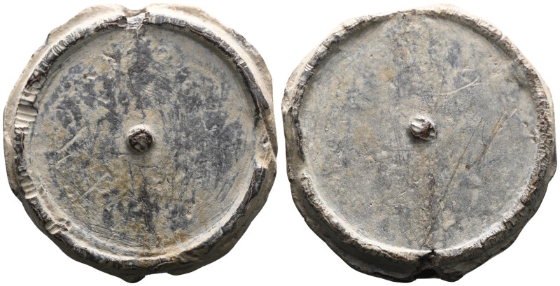 BYZANTINE LEAD SEAL.(Circa 7th-11th Century).Pb.

Weight:17,1 gr
Diameter:26,...