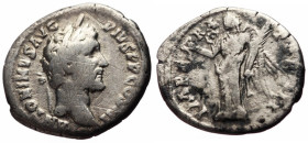 Denarius AR
Antoninus Pius (138-161), Rome 143-144, ANTONINVS AVG PI-VS P P TR P COS III, laureate head right / IMPERA-TOR II, Victory standing left,...