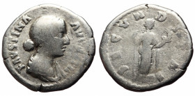 Denarius AR
Faustina II (Augusta, 147-175), Rome, 161-176, FAVSTINA – AVGVSTA Draped bust r., hair waved and coiled on back of head / FECVNDITAS Fecu...